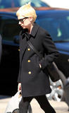 th_72058_celebrity_paradise.com_TheElder_MichelleWilliams2011_03_29_shoppingatStevenAlenboutiqueinNY8_122_183lo.jpg